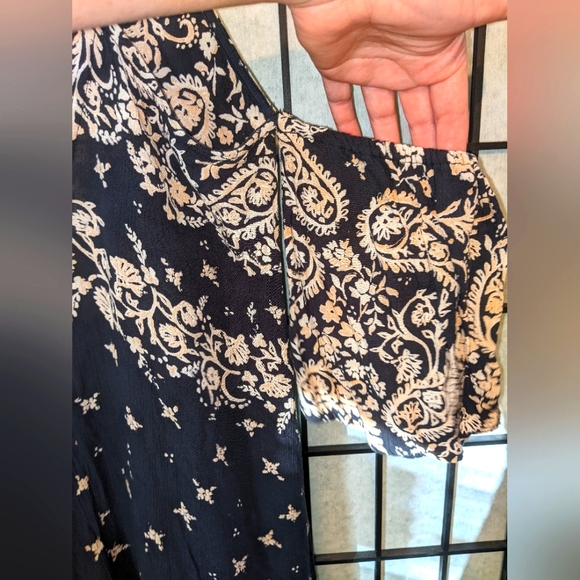 Billabong Button Front Maxi Dress - Picture 5 of 6